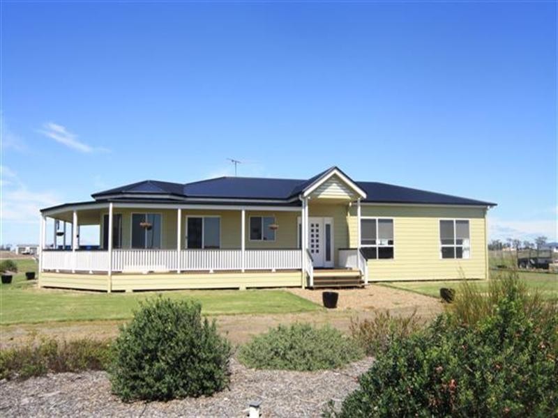 150 Sandalwood Avenue, Dalby QLD 4405