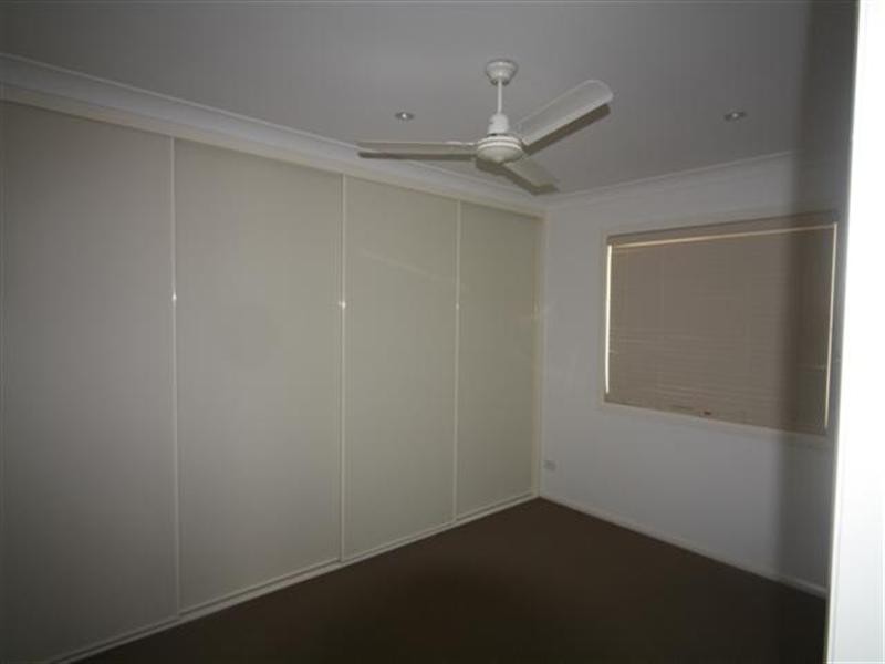 2/18 Myall Street, Dalby, Dalby QLD 4405