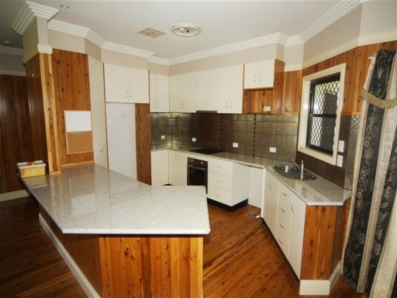 88 Charles Street, Dalby QLD 4405