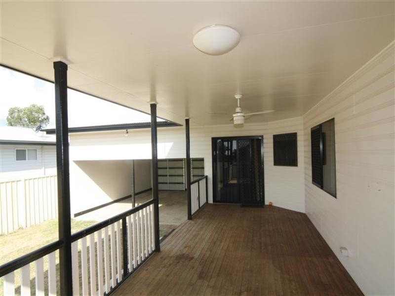 88 Charles Street, Dalby QLD 4405