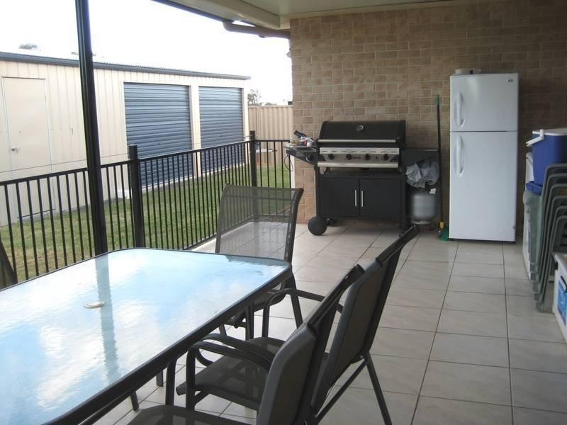 5 Sullivan Crescent, Dalby QLD 4405