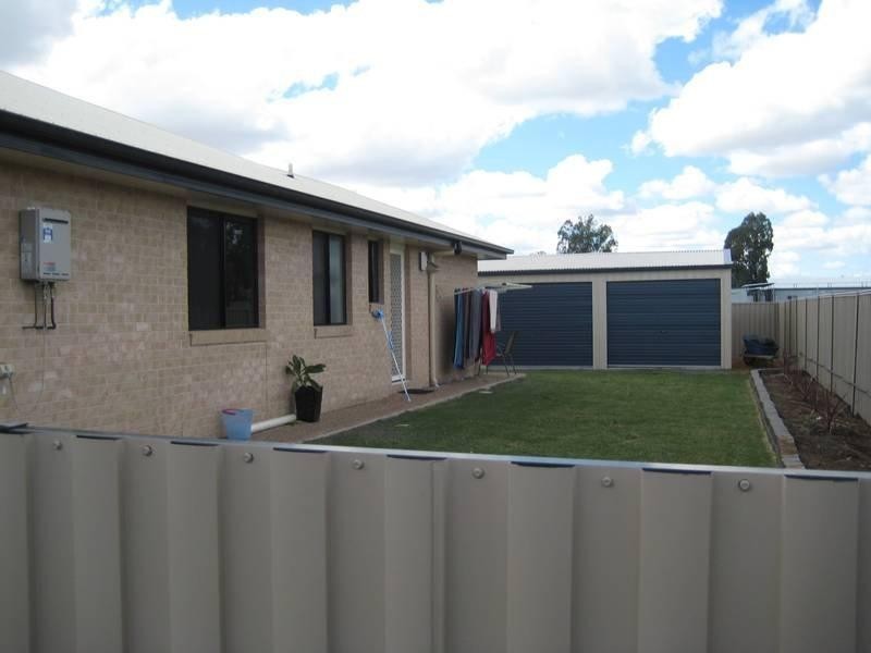 5 Sullivan Crescent, Dalby QLD 4405