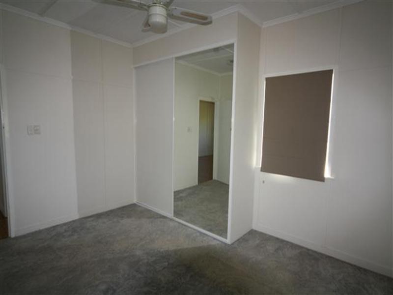 107 Edward Street, Dalby QLD 4405