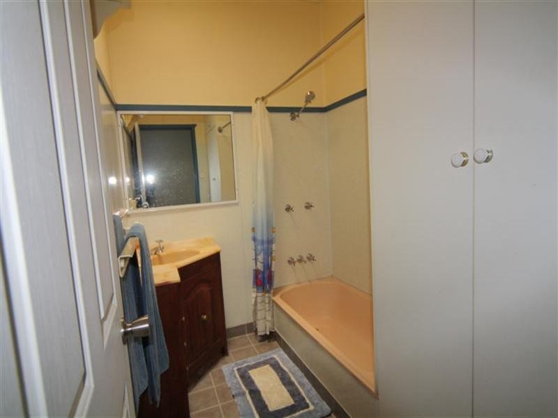 42 Palmer Street, Dalby QLD 4405