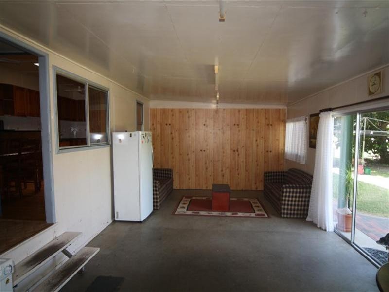 42 Palmer Street, Dalby QLD 4405