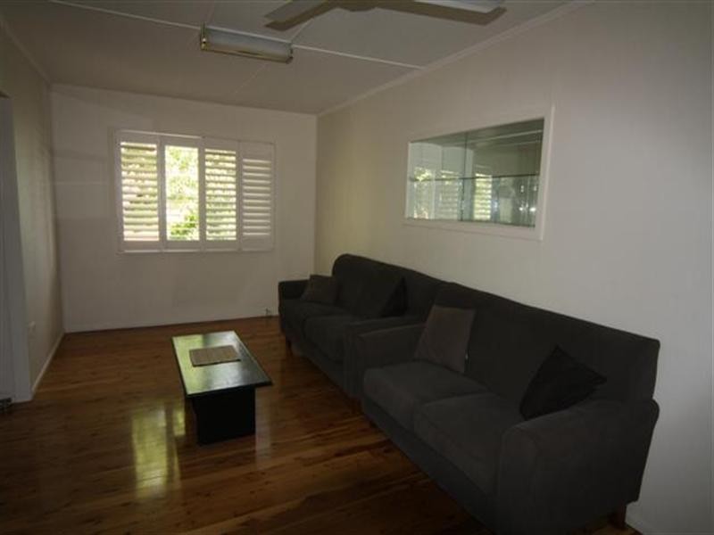 15 Wren Street, Dalby QLD 4405