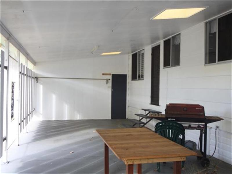 15 Wren Street, Dalby QLD 4405