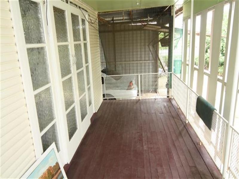 5 James Street, Dalby QLD 4405