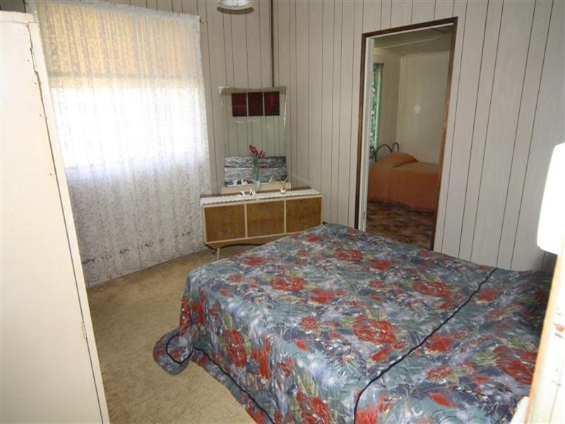 6 Clark Street, Dalby QLD 4405