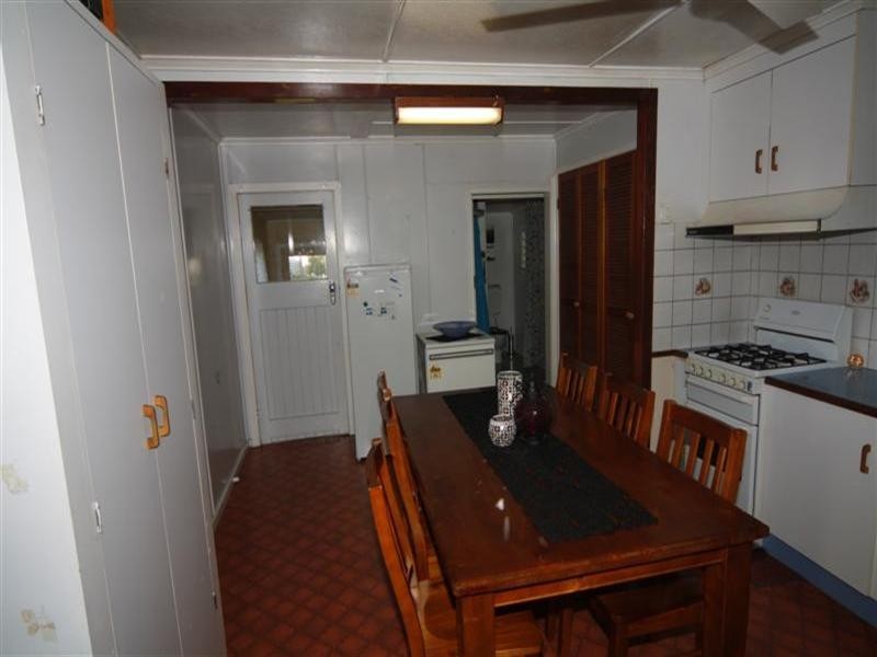 9 Moreton Street, Dalby QLD 4405