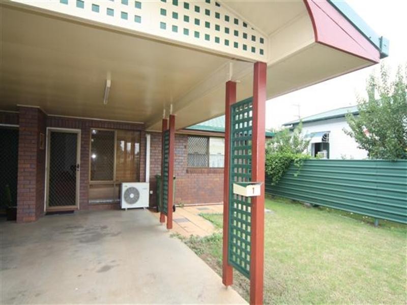 Unit 1, 4 Condamine, Dalby QLD 4405