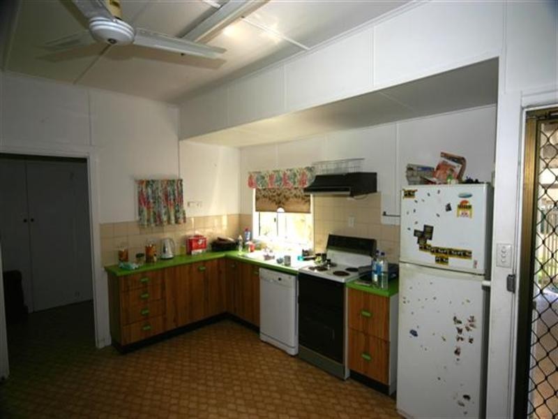 4 Garrow Street, Dalby QLD 4405