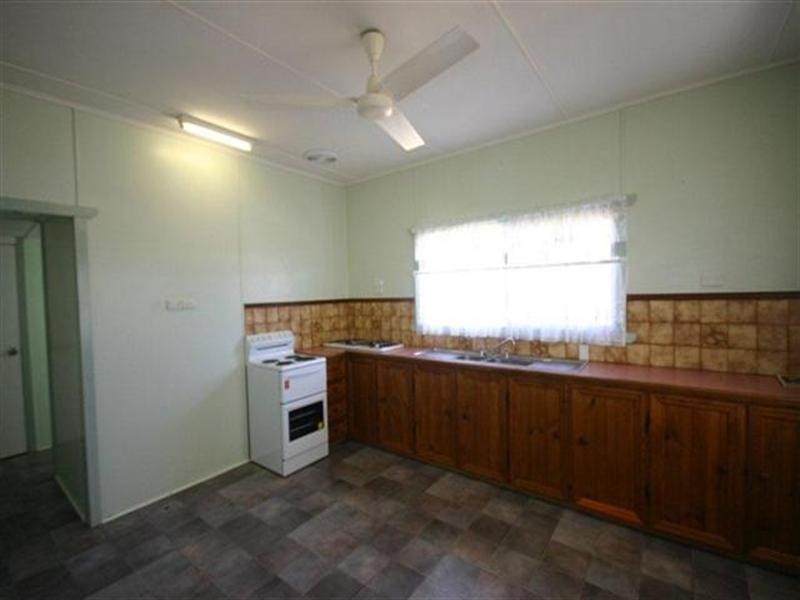 45 Charles Street, Dalby QLD 4405