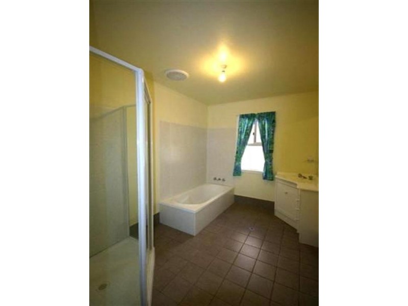 45 Charles Street, Dalby QLD 4405