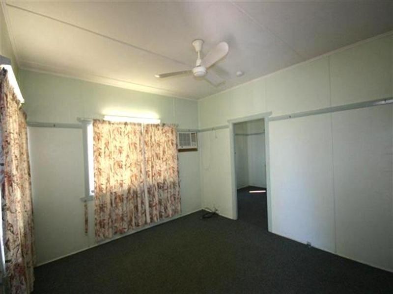 45 Charles Street, Dalby QLD 4405