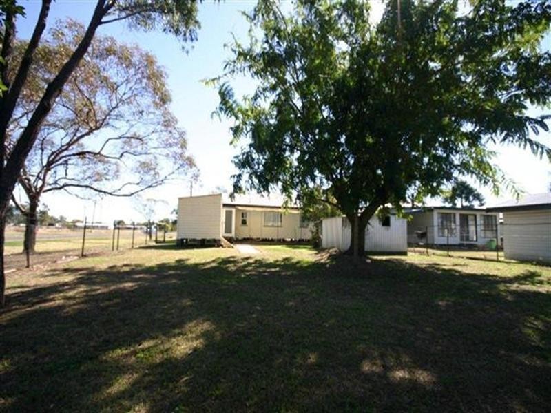 45 Charles Street, Dalby QLD 4405