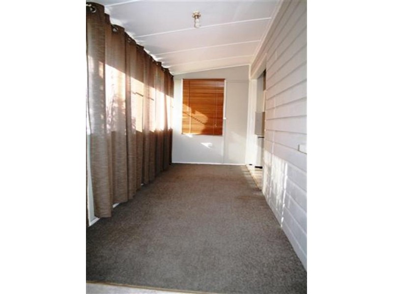 1 Knowles Street, Dalby QLD 4405