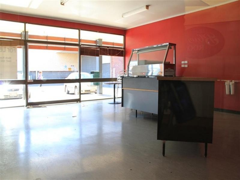 Shop 7 New Street Centre, Dalby QLD 4405