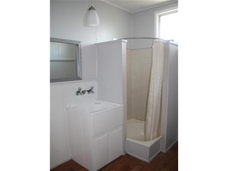 1/24 Bunya Street, Dalby QLD 4405