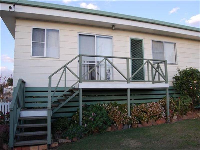 9 Dennis Street, Bell QLD 4408