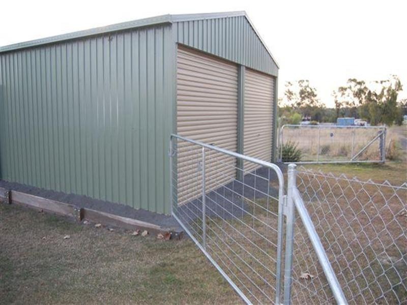 9 Dennis Street, Bell QLD 4408