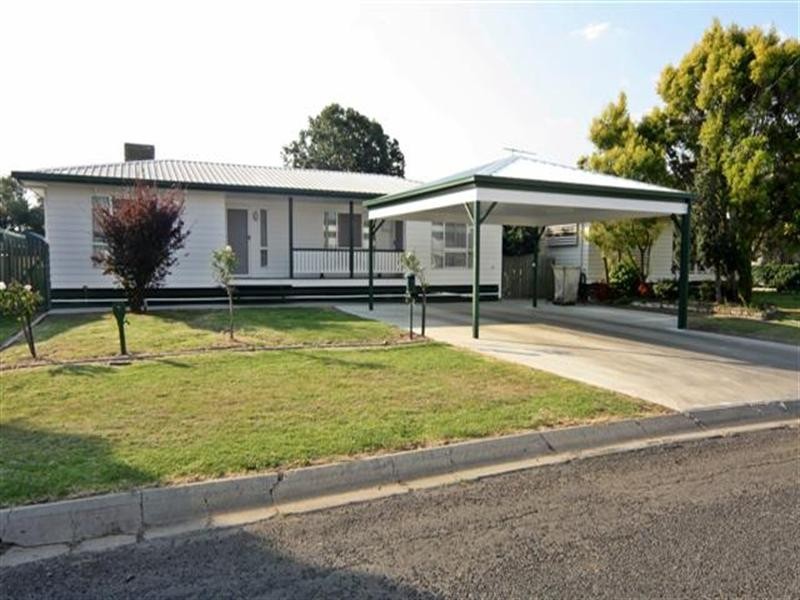 5 Bell Court, Dalby QLD 4405