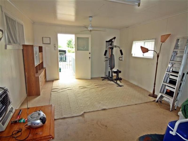 68 Bunya Street, Dalby QLD 4405