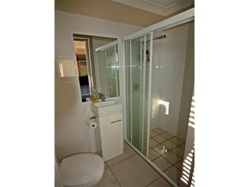 2/122 Edward Street, Dalby QLD 4405