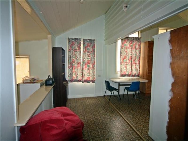 15 Taylor Street, Cecil Plains QLD 4407