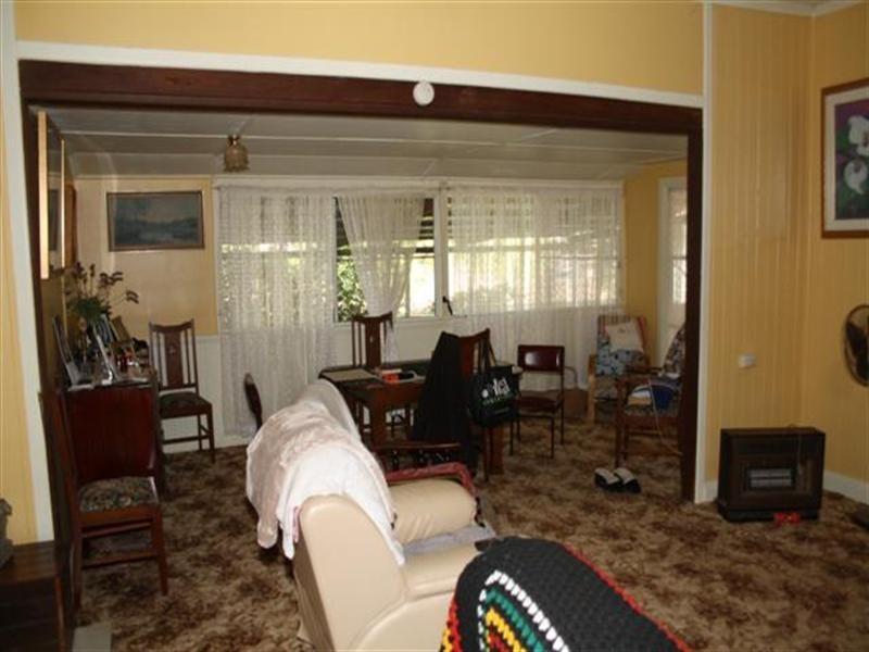 18 Eva Street, Jandowae QLD 4410