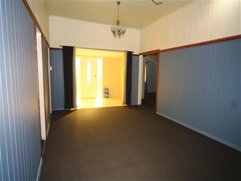 55 Edward Street, Dalby QLD 4405