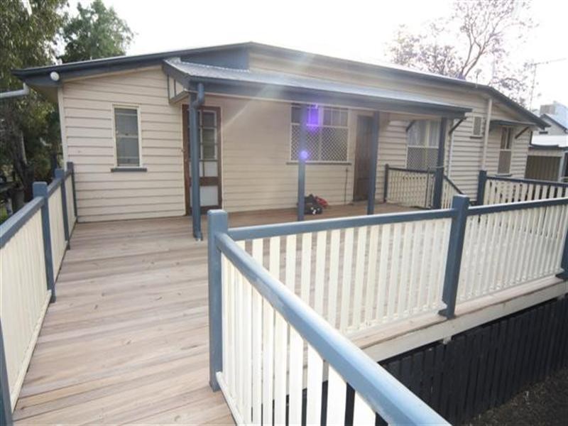 55 Edward Street, Dalby QLD 4405