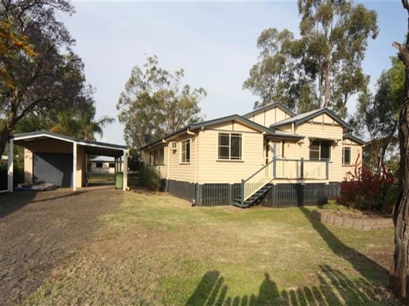 55 Edward Street, Dalby QLD 4405