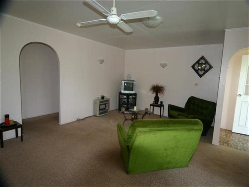 9 Reid Street, Dalby QLD 4405