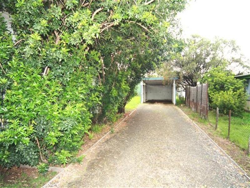 11 Nicholson Street, Dalby QLD 4405