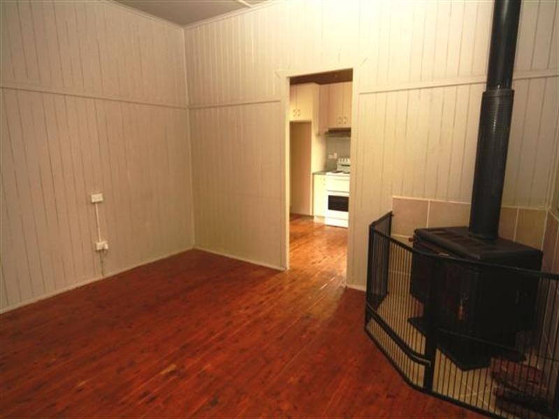 18a Orpen Street, Dalby QLD 4405