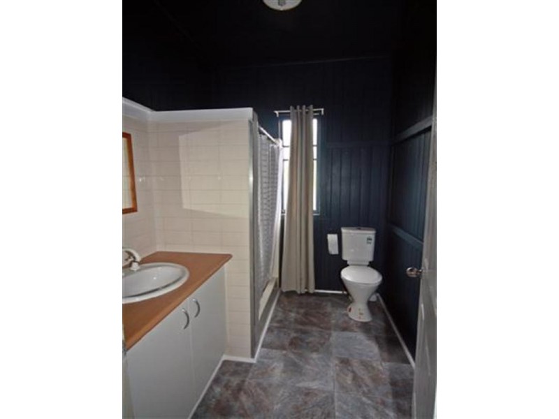 18a Orpen Street, Dalby QLD 4405