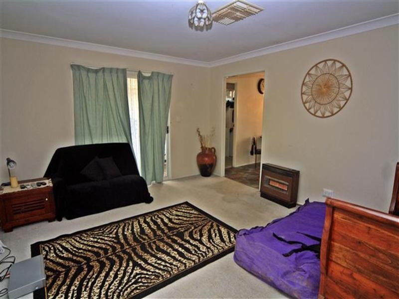 12 Lynette Street, Dalby QLD 4405