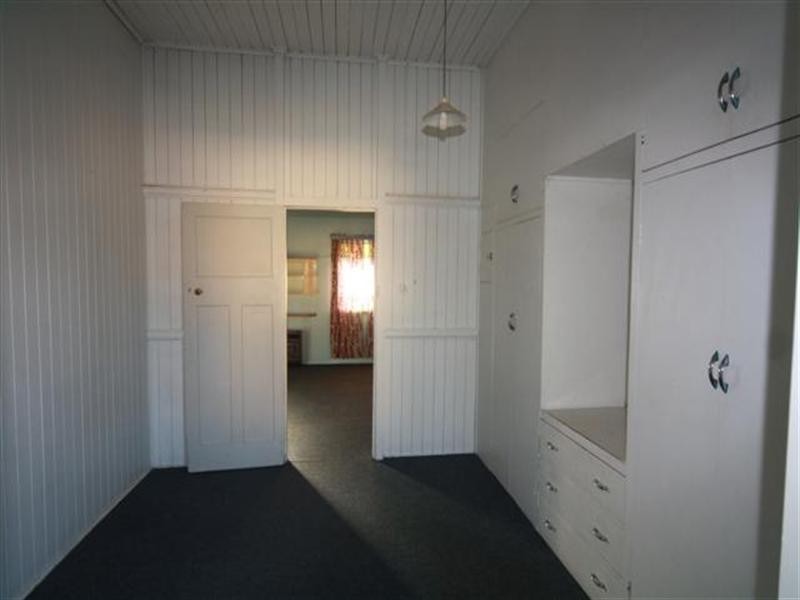 10 Alice Street, Dalby QLD 4405