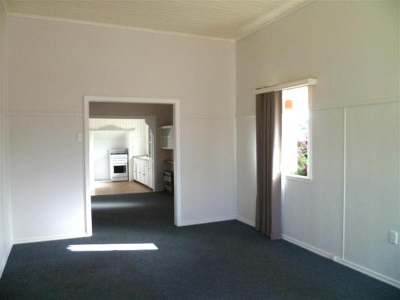 10 Alice Street, Dalby QLD 4405