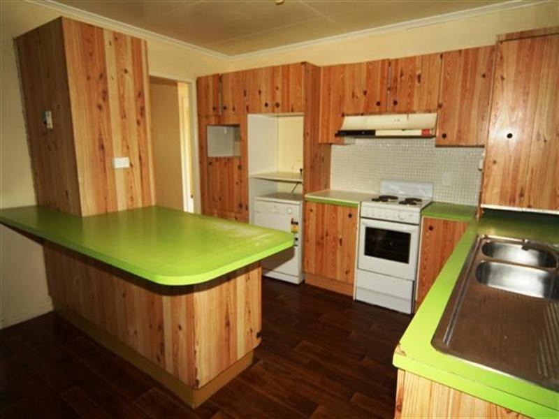 98 Wood Street, Dalby QLD 4405