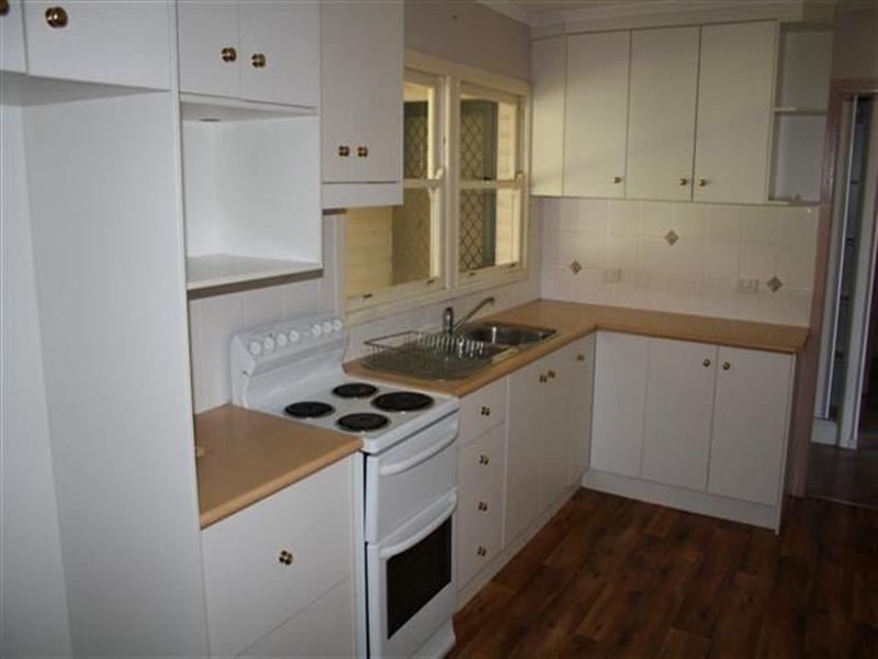 14 Hawthorne Street, Dalby QLD 4405