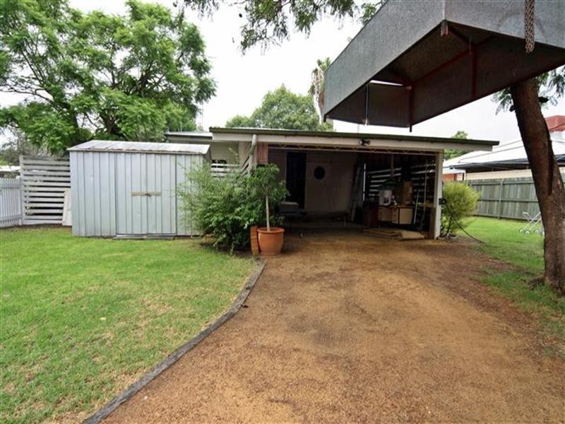 90 Condamine Street, Dalby QLD 4405