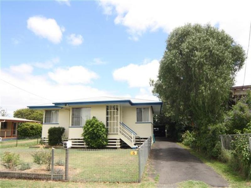 5 Swan Street, Dalby QLD 4405