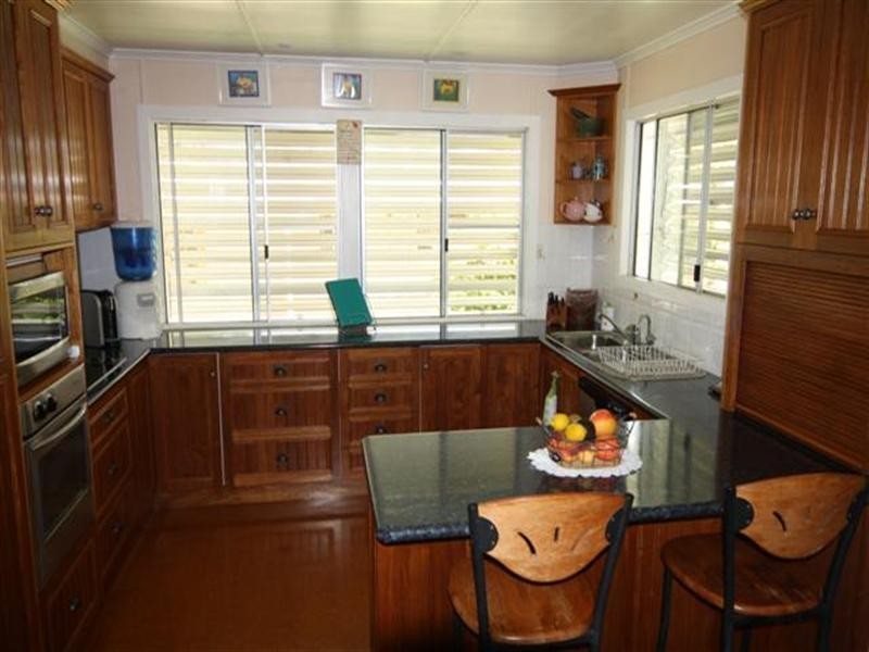 5 Swan Street, Dalby QLD 4405