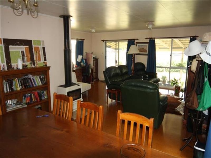 5 Swan Street, Dalby QLD 4405