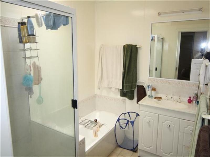 5 Swan Street, Dalby QLD 4405