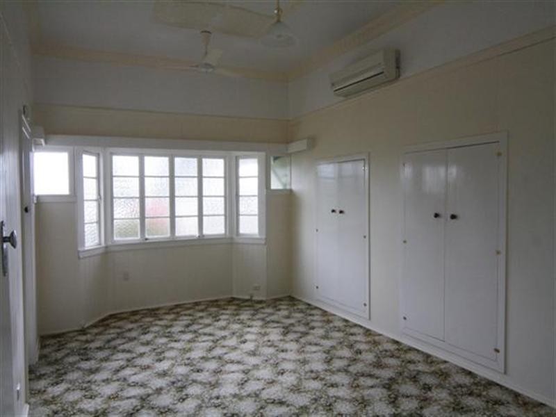 45 Bunya Street, Dalby QLD 4405