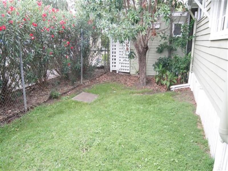 45 Bunya Street, Dalby QLD 4405