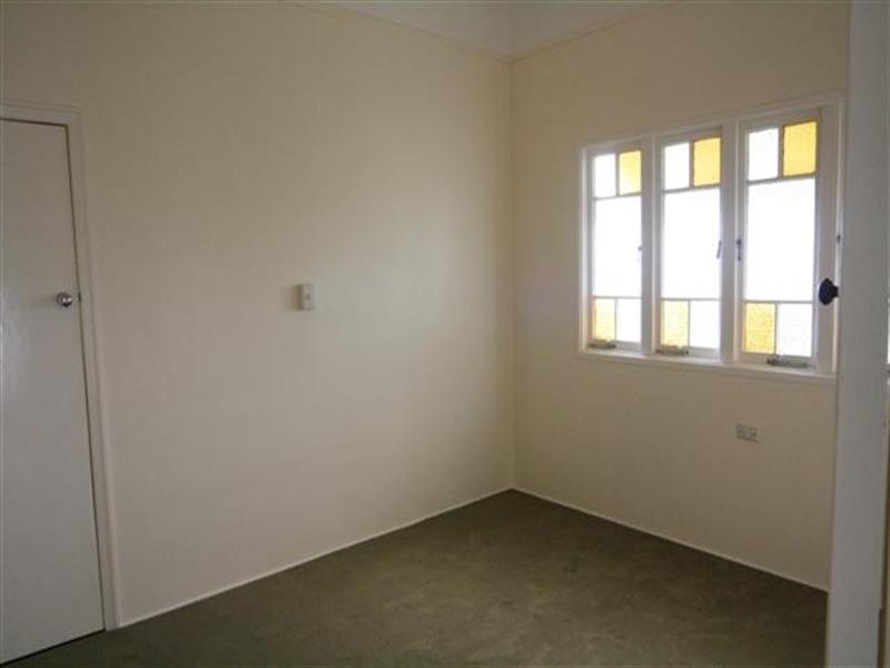 45 Bunya Street, Dalby QLD 4405